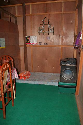 image Barracones del campo de refugiados de Melaboh, Sumatra, Indonesia