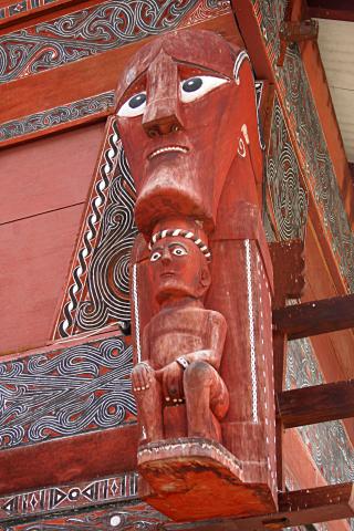 image Detalle de una casa de Batak, Sumatra, Indonesia