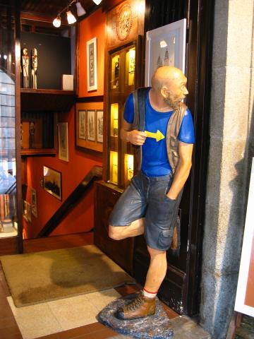 image Comercio en la Rúa Nova de Santiago de Compostela