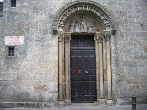 image Iglesia de San Fiz de Solovio, en Santiago