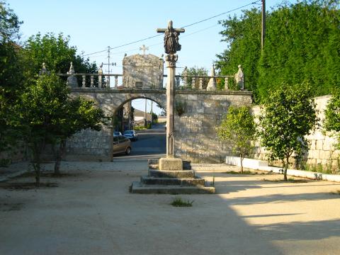 image Crucero del Monasterio de Armenteira