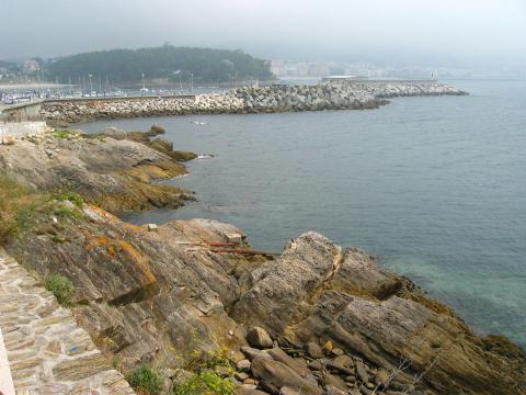 image Muelle de entrada al puerto de Portonovo, Pontevedra