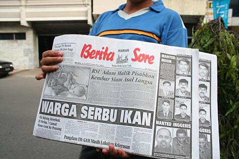 image Vendedores callejeros de Medam, Sumatra, Indonesia