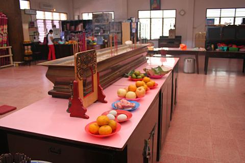 image Interior de Templo chino de Medam, Sumatra, Indonesia