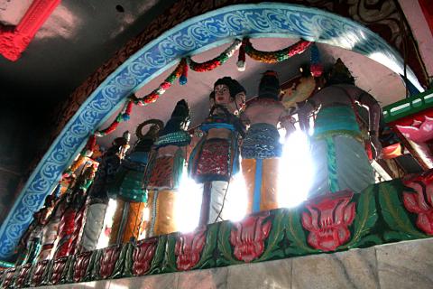 image Detalle decoración, Templo Hindú de Medam, Sumatra, Indonesia