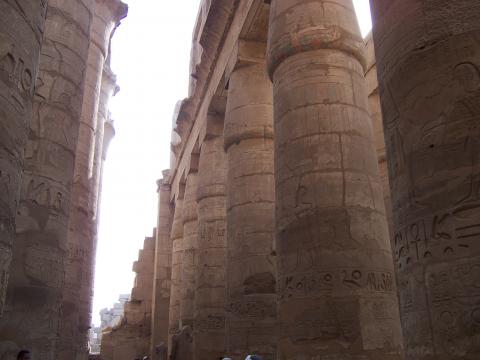 image Columnas de la sala hipóstila del Templo de Karnak, Egipto