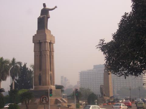 image Estatua de El Cairo, Egipto