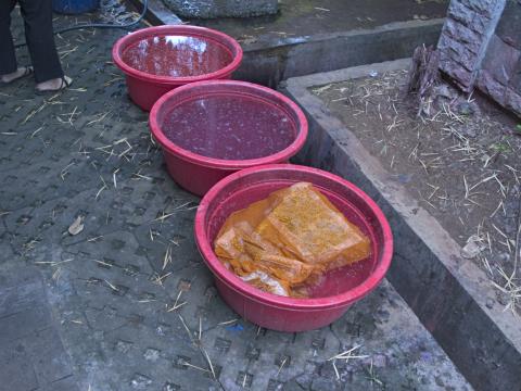 image Lavado final del batik, Jakarta, Java, Indonesia