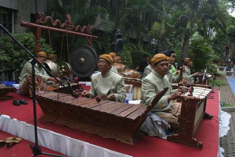 image Música javanesa en boda, Jakarta, Indonesia