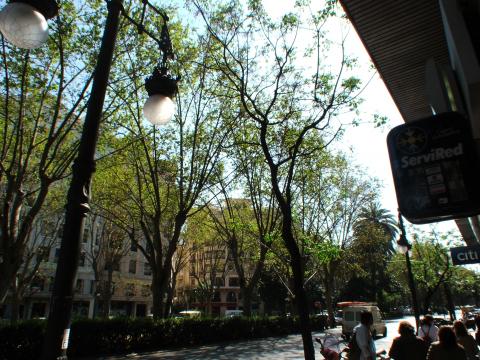image Calle Gran Vía de Valencia, Comunidad Valenciana