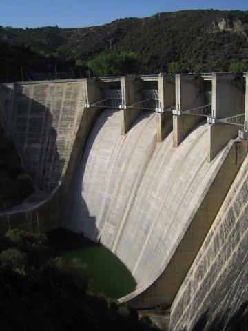 image Presa de Bemposta, Portugal