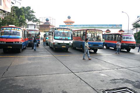 image Estación de autobuses Blok, Java, Indonesia