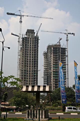 image Edificios en construcción, Jakarta, Indonesia