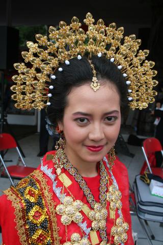 image Traje regional, Jakarta, Indonesia