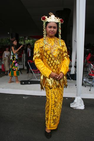 image Traje regional, Jakarta, Indonesia