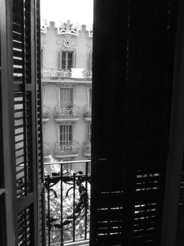 image Fachada desde ventana, Barcelona
