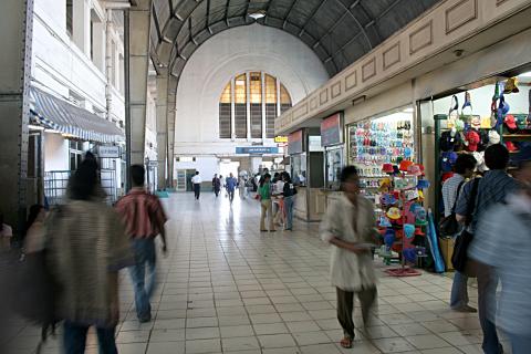 image Estación de Kota, Jakarta, Indonesia