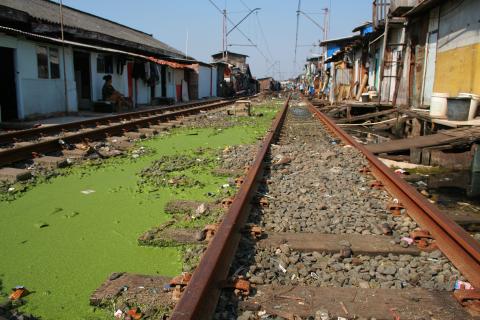 image Vías en Mangadua, Jakarta, Indonesia