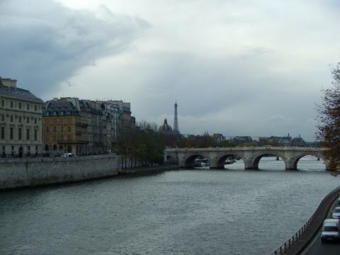 image Torre Eiffel vista desde el Sena, París