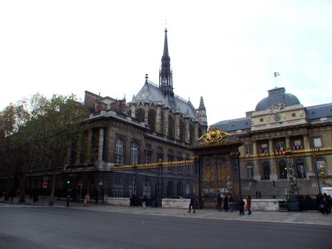 image Edificio gubernamental, París
