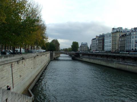 image Río Sena a la altura de Notre Dame, París