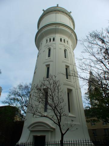image Torre junto al Sagrado Corazón, París