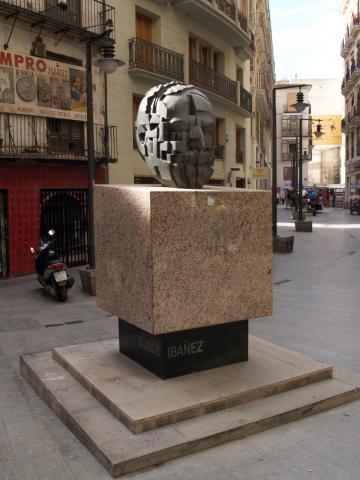 image Escultura a Blasco Ibáñez, Valencia