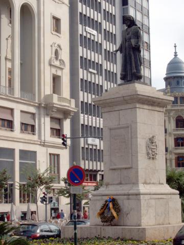 image Escultura a Francesc de Vinatea, Valencia