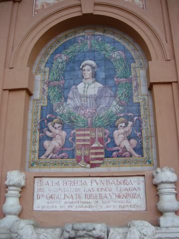 image Detalle del Monumento a Doña Catalina de Ribera, Jardines de Catalina de Ribera, Sevilla