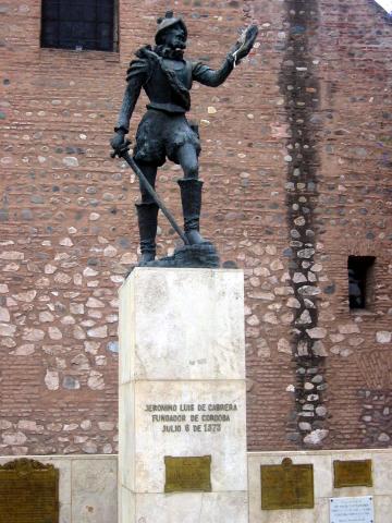 image Estatua del fundador, Córdoba, Argentina