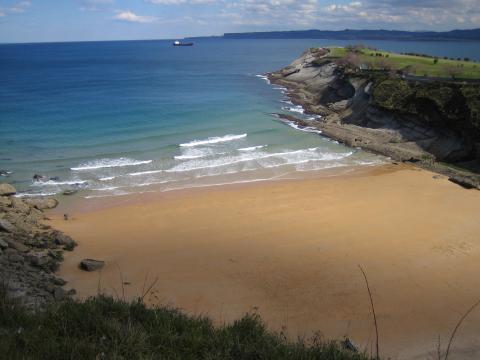 image Playa de Mataleñas, Santander