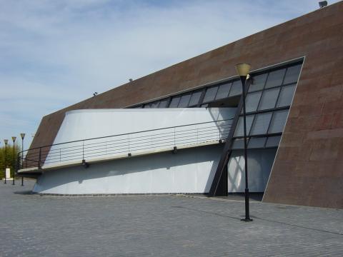 image Edificio del Muelle de las Carabelas, Palos de la Frontera, Huelva