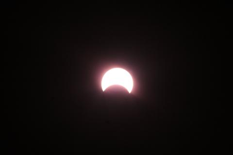 image Fin de la fase central del eclipse anular 6