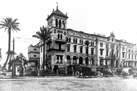 image Hotel Alfonso XIII a comienzos del siglo XX, Sevilla, Andalucía