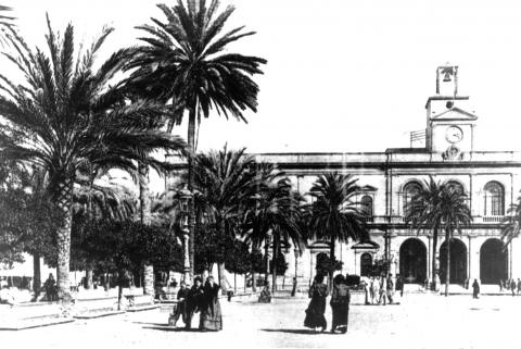 image Plaza de San Fernando a comienzos del siglo XX, Sevilla, Andalucía