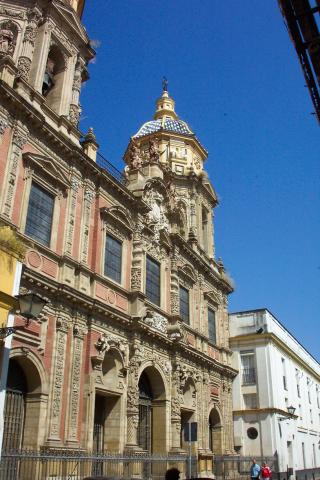 image Iglesia de San Luis en Sevilla