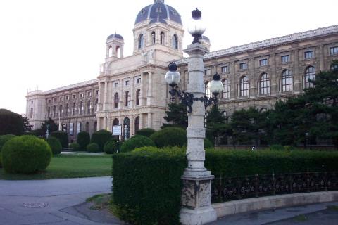 image Neue Burg y Palacio Imperial, Viena, Austria