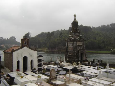 image Cementerio de Niembro, Asturias