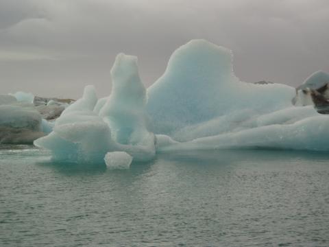 image Iceberg en el lago Jökulsarlon, Islandia