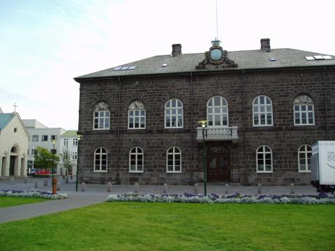 image Parlamento, Reykjavík, Islandia