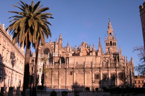 image Catedral de Sevilla junto al Archivo General de Indias, Sevilla