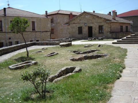 image Tumba celtibérica en Duruelo de la Sierra, Soria