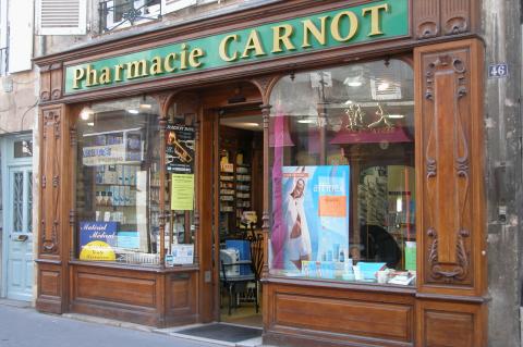 image Farmacia, Poitiers, Francia