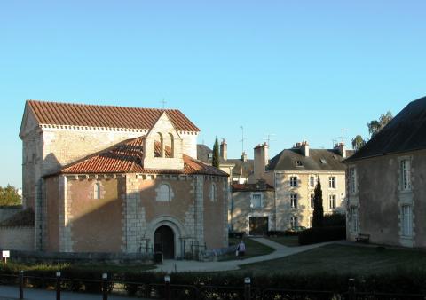 image Baptisterio de Saint-Jean, Poitiers, Francia