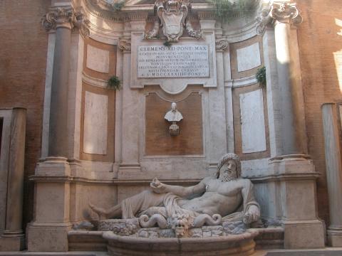 image Fuente de Marforio, Roma, Italia