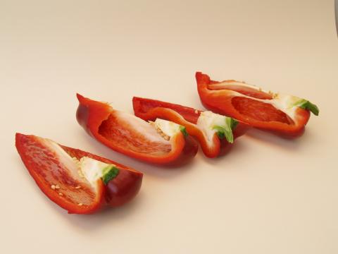 image Pimiento rojo, cuartos