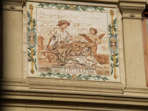 image Decoración en una fachada