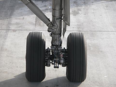 image Tren de aterrizaje, Avión