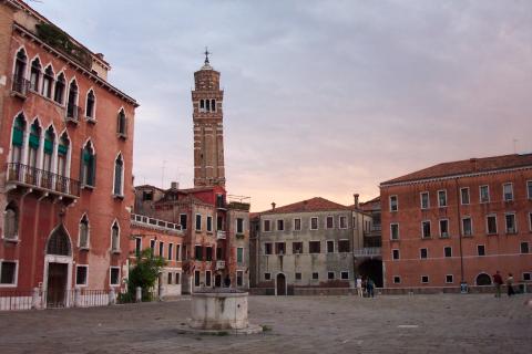 image Plaza en Venecia, Italia