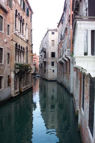 image Canal en Venecia, Italia